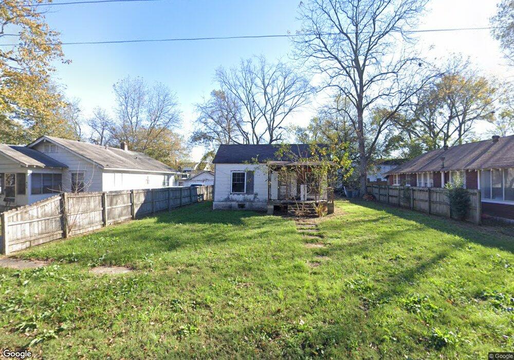 411 S Porter St, Stuttgart, AR 72160 - photo 1