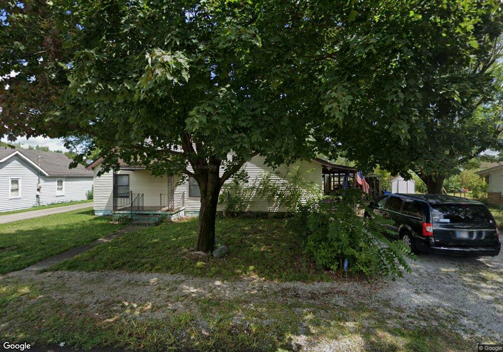 217 N Hughes St, Columbus, IN 47201 - photo 1