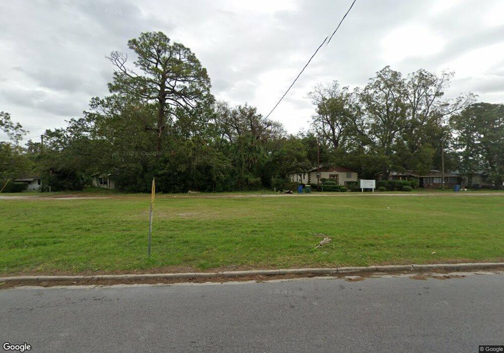 2714 Martin Luther King Blvd, Brunswick, GA 31520 - photo 1