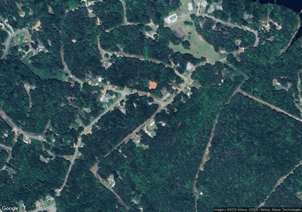 11 Shorewood Cir, Toccoa, GA 30577 - photo 1