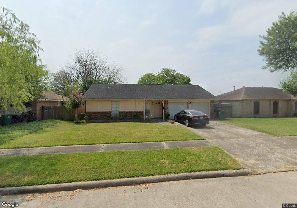 10406 Kirklane Dr, Houston, TX 77089 - photo 1