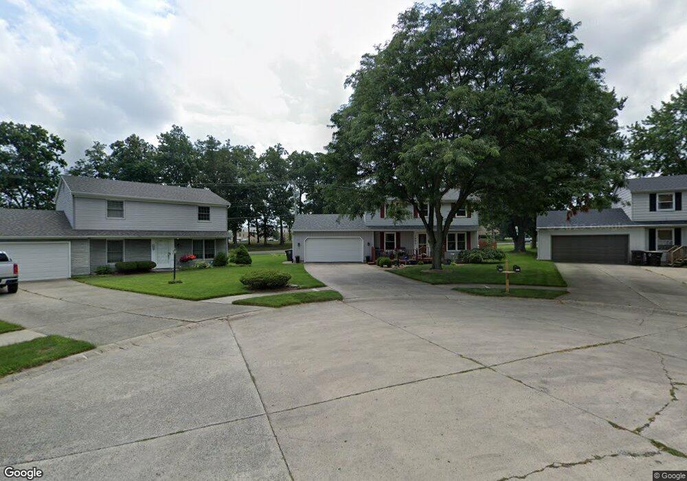 1605 Wane Ct, Fort Wayne, IN 46808 - photo 1