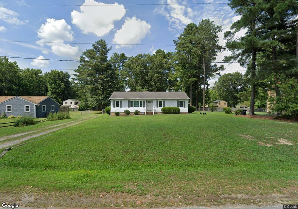 1906 Chemin Rd, Petersburg, VA 23805 - photo 1