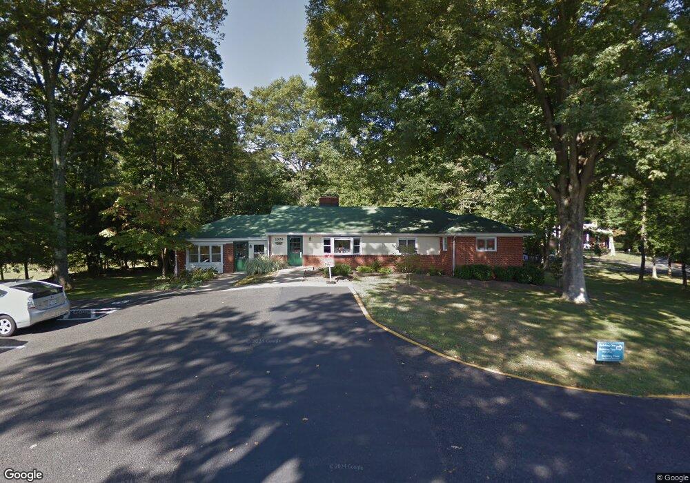 1628 Hunter Mill Rd, Vienna, VA 22182 - photo 1