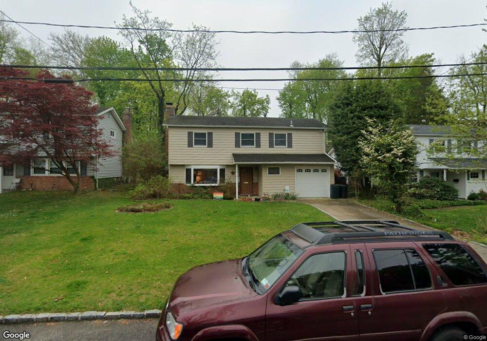 14 Anchorage Rd, Port Washington, NY 11050 - photo 1