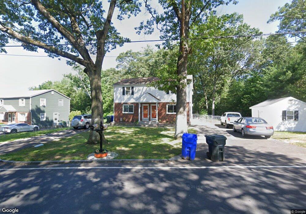 542 Goodwin St, Indian Orchard, MA 01151 - photo 1