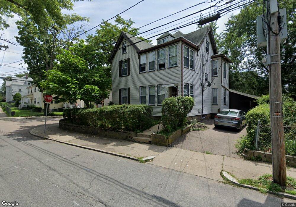 116 Evans St unit 3, Dorchester Center, MA 02124 - photo 1