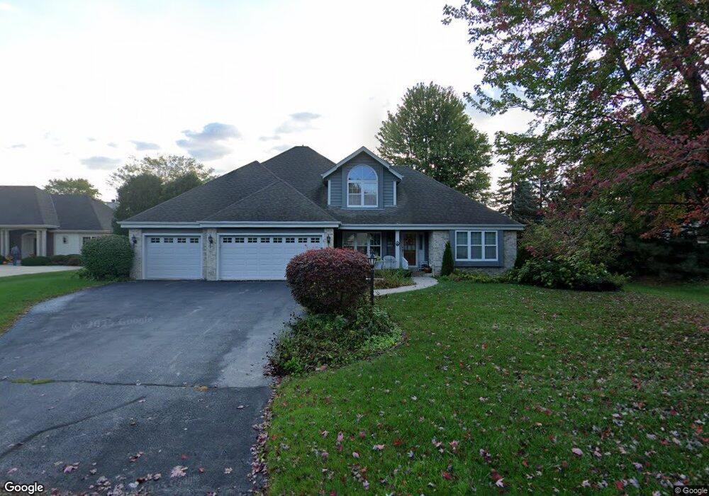 W151N7562 Wood View Dr, Menomonee Falls, WI 53051 - photo 1