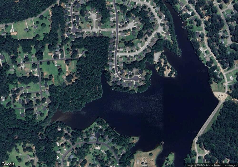 197 Waters Edge Dr, Locust Grove, GA 30248 - photo 1