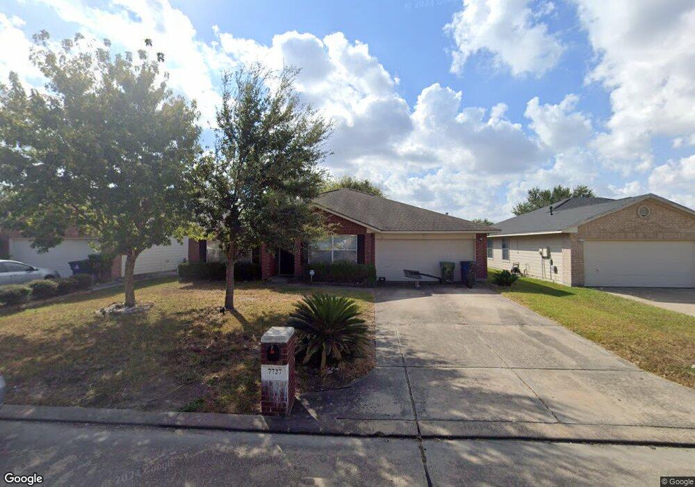 7727 Valley Elm Ln, Houston, TX 77040 - photo 1