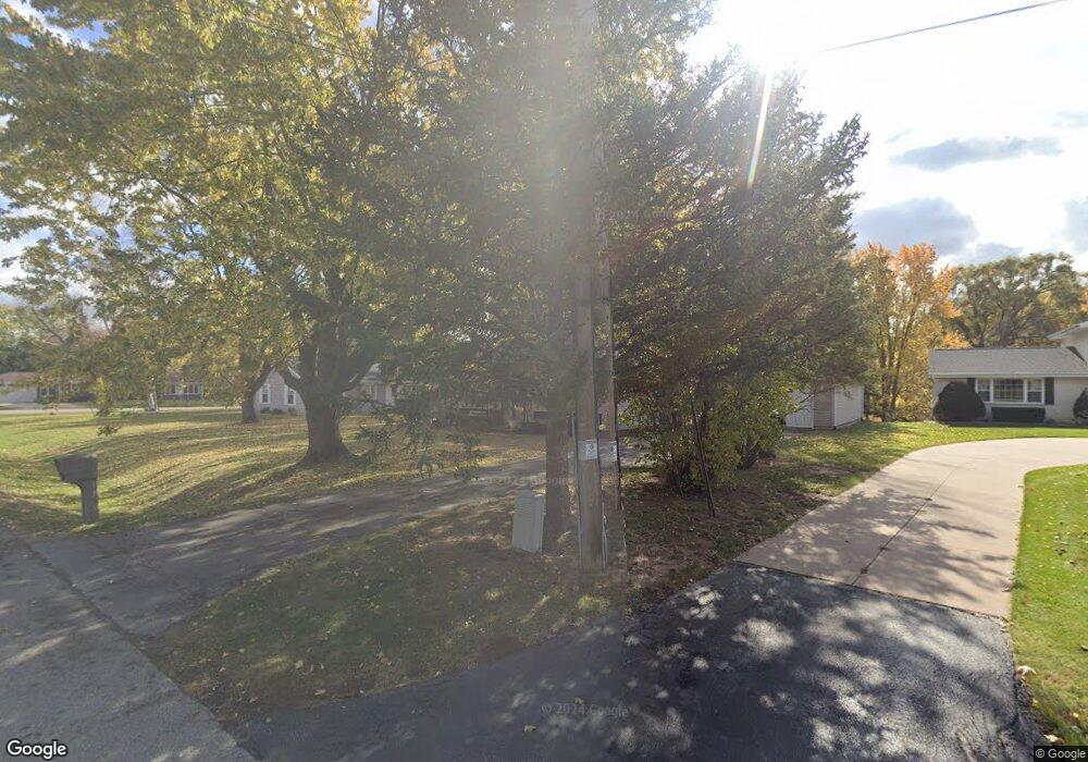 W2783 Gales Ln, Appleton, WI 54915 - photo 1