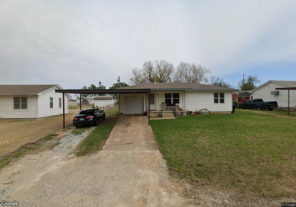 426 S Main St, McLoud, OK 74851 - photo 1