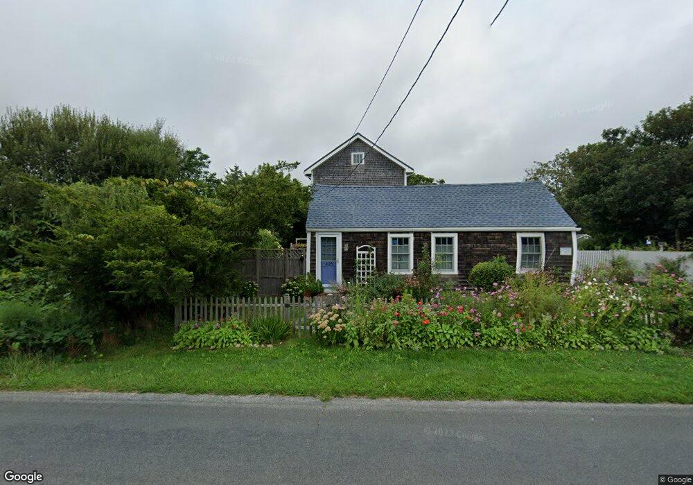 426 Hixbridge Rd, Westport, MA 02790 - photo 1