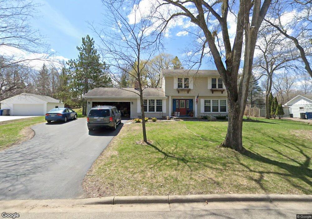 17709 Leemans Dr, Minnetonka, MN 55345 - photo 1