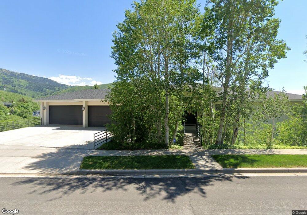 1878 Ridge Point Dr, Bountiful, UT 84010 - photo 1