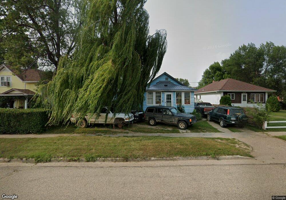 519 2nd St NE, Jamestown, ND 58401 - photo 1