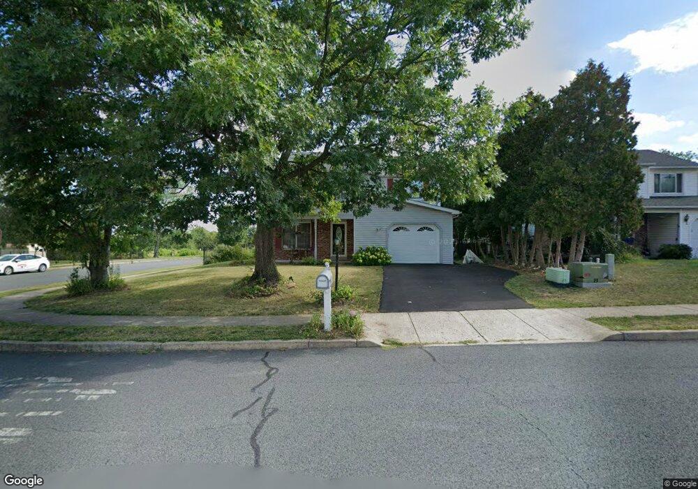 135 Sterling Dr, Perkasie, PA 18944 - photo 1