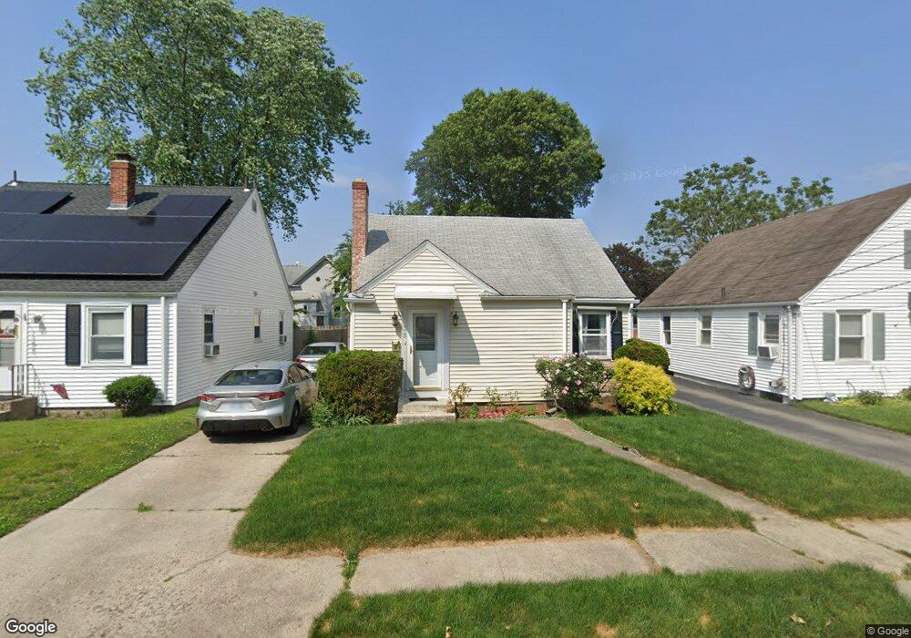 35 Wollaston St, Cranston, RI 02910 - photo 1