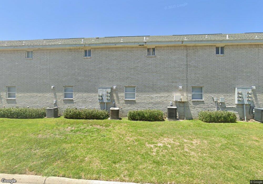 2302 W Elisa Ln, Edinburg, TX 78541 - photo 1