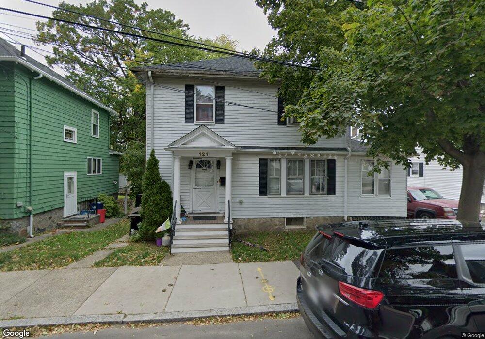 121 Fletcher St, West Roxbury, MA 02132 - photo 1