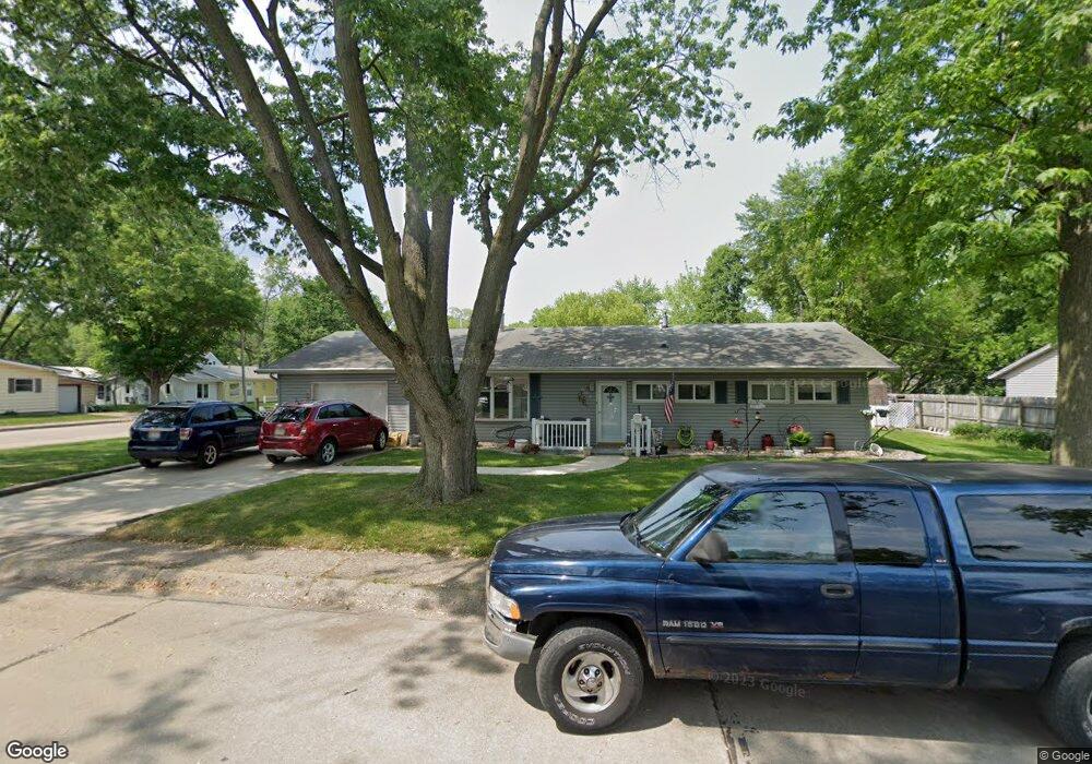 602 Broad Ave, Nappanee, IN 46550 - photo 1