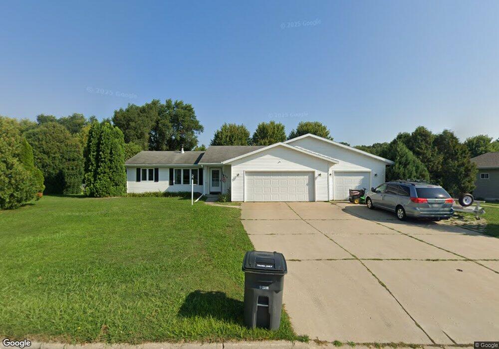 626 E Countryside Dr, Evansville, WI 53536 - photo 1