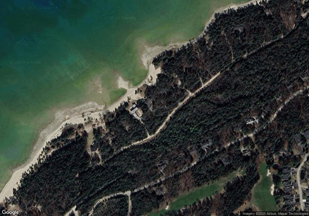 12441 Meanderline Rd, Charlevoix, MI 49720 - photo 1