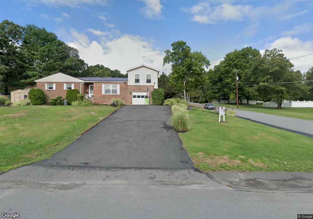 121 Crest St, Harding, PA 18643 - photo 1