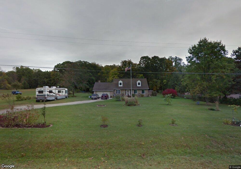 6404 Johnson Rd, Flushing, MI 48433 - photo 1