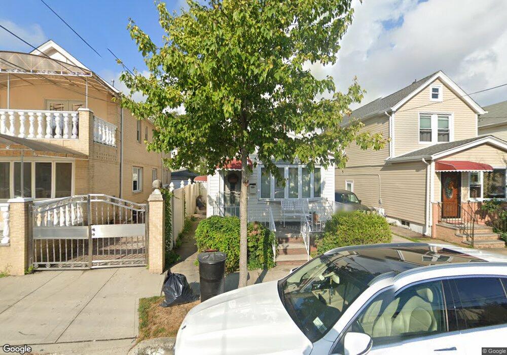 8034 161st St, Jamaica, NY 11432 - photo 1