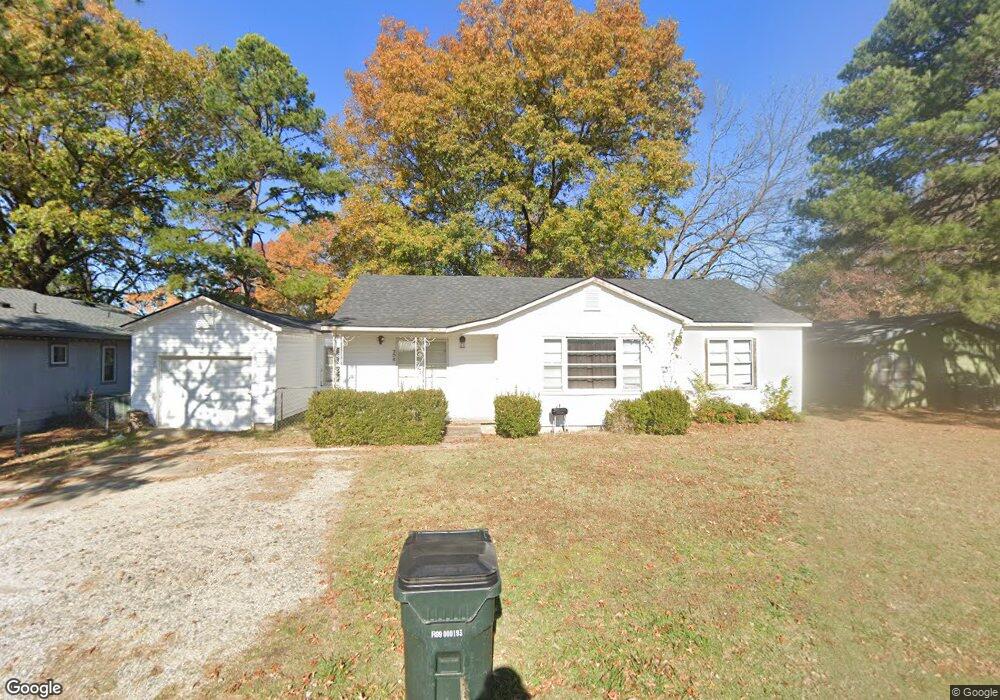 306 W Jefferson St, Henryetta, OK 74437 - photo 1