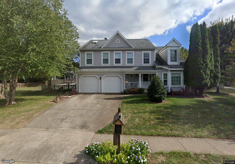 13211 Ladybank Ln, Herndon, VA 20171 - photo 1