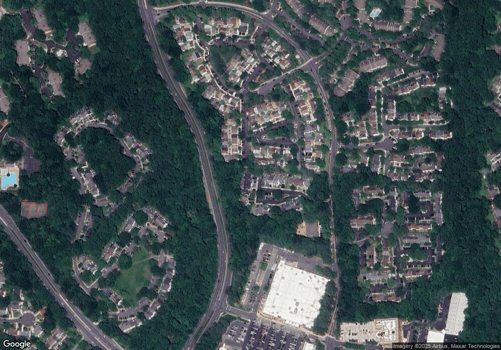 10224 Faire Commons Ct, Burke, VA 22015 - photo 1