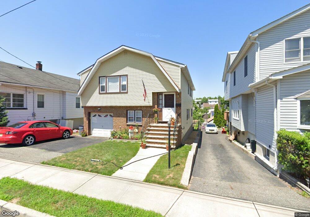 241 Dewey Ave, Totowa, NJ 07512 - photo 1