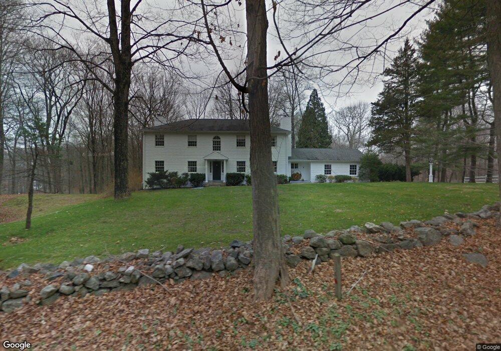 1106 West Rd, New Canaan, CT 06840 - photo 1