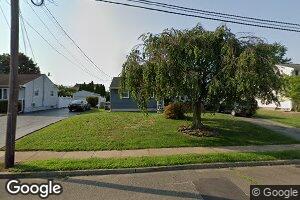 29 Kerr Dr, Trenton, NJ 08610