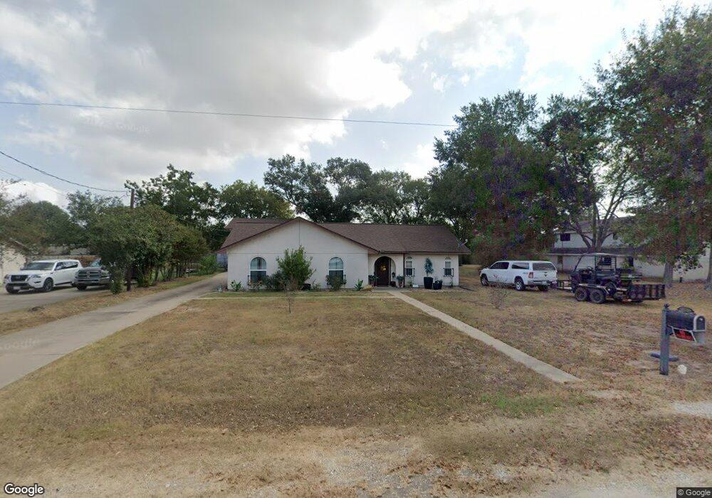 1906 Locust St, Waller, TX 77484 - photo 1