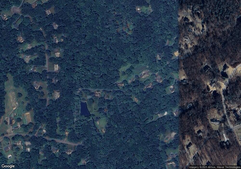 75 Bennetts Bridge Rd, Sandy Hook, CT 06482 - photo 1