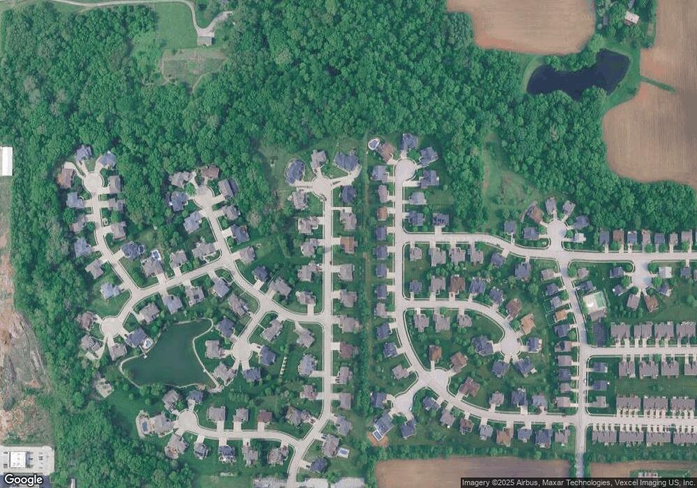 4916 Autumn Oaks Dr, Maryville, IL 62062 - photo 1