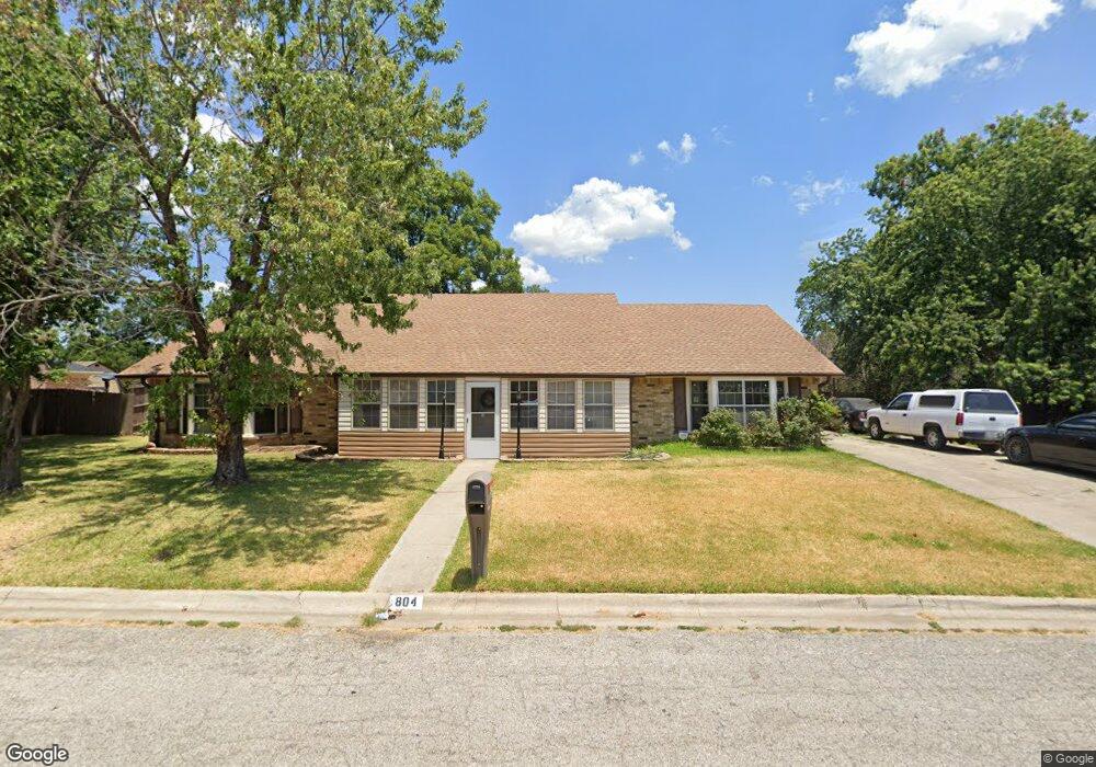 804 Aspen Rd, Gainesville, TX 76240 - photo 1