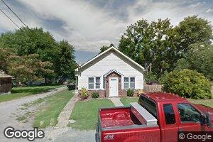 105 Jackson St, Orient, IL 62874