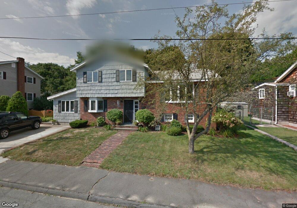 24 Gables Cir, Salem, MA 01970 - photo 1