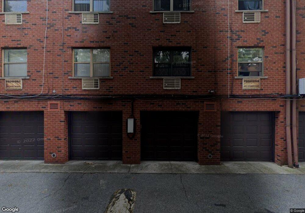 7132 Sutton Place unit 1, Fresh Meadows, NY 11365 - photo 1