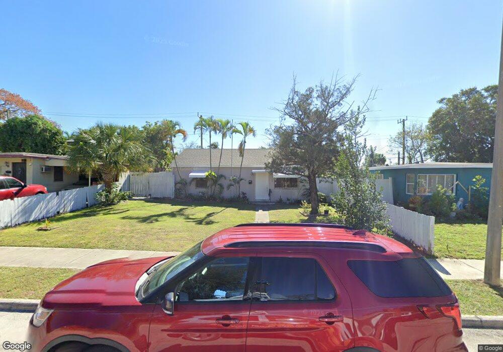 936 30th St, West Palm Beach, FL 33407 - photo 1