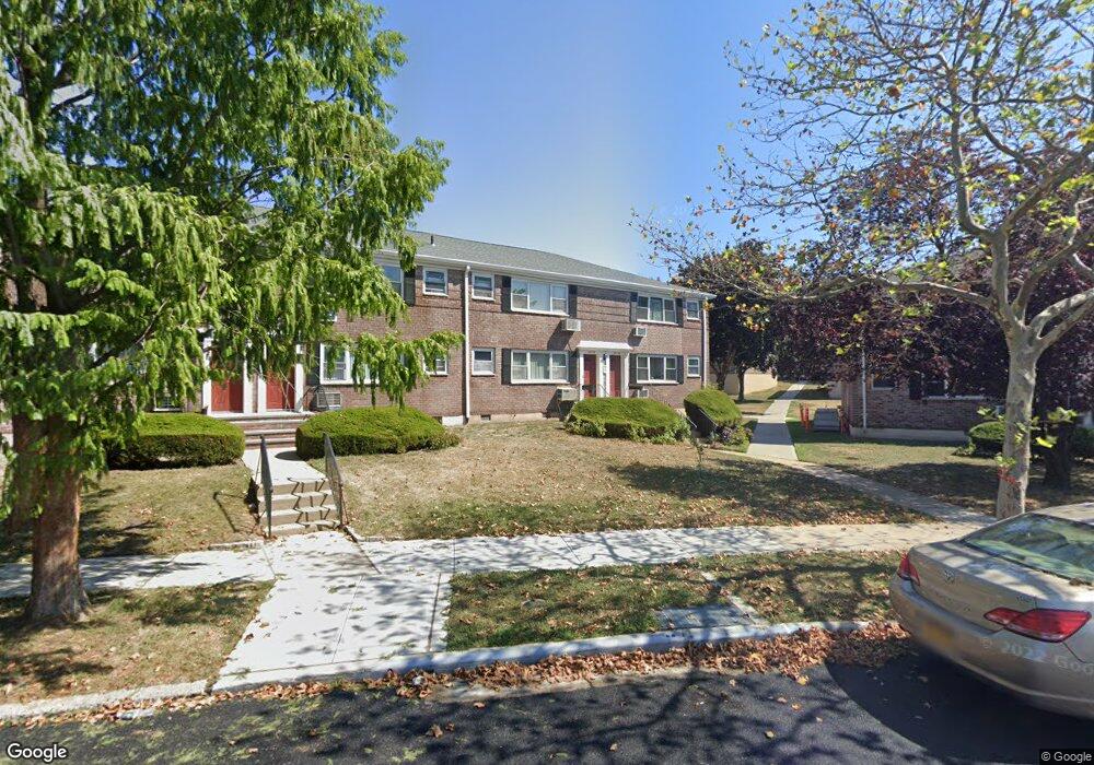 147-43 68th Dr unit 445A, Flushing, NY 11367 - photo 1