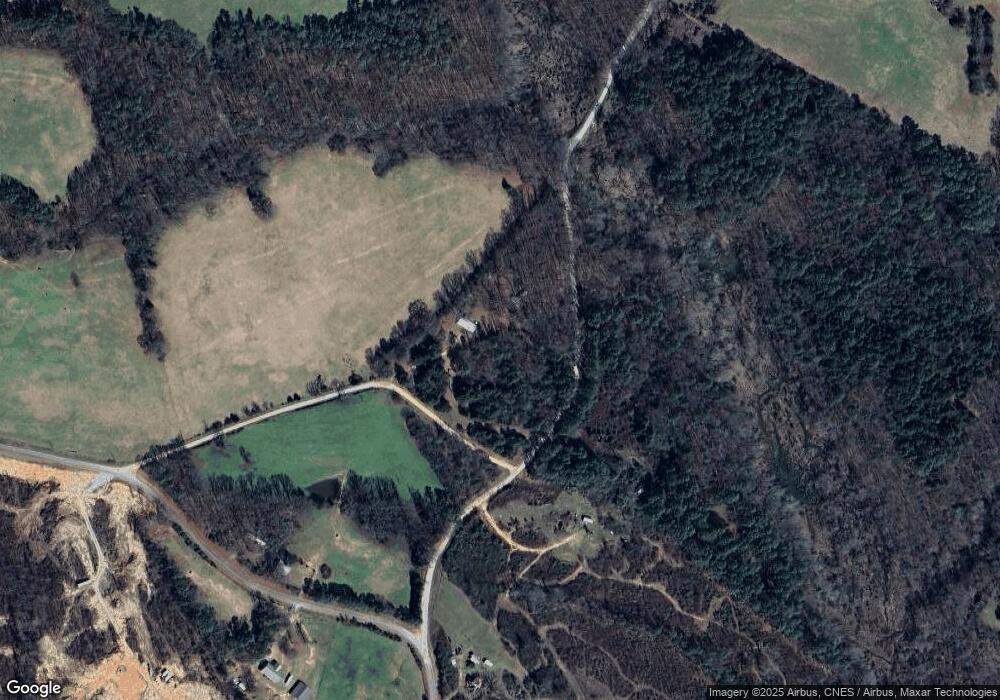 1834 Stone Throw Rd, Elberton, GA 30635 - photo 1