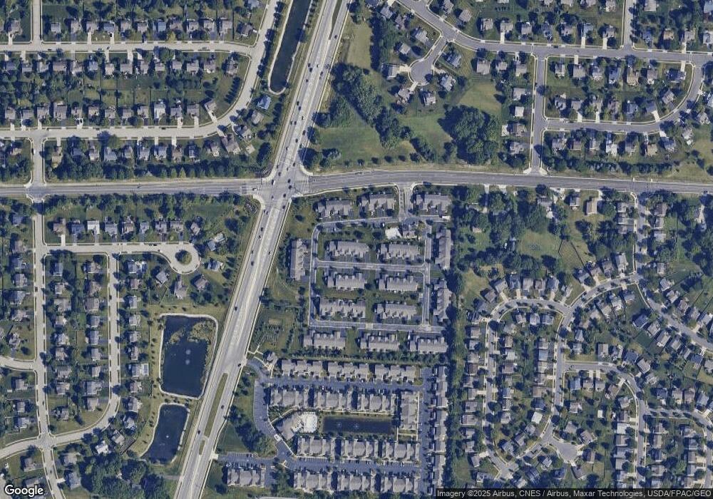 936 Chara Ln unit 936, Columbus, OH 43240 - photo 1