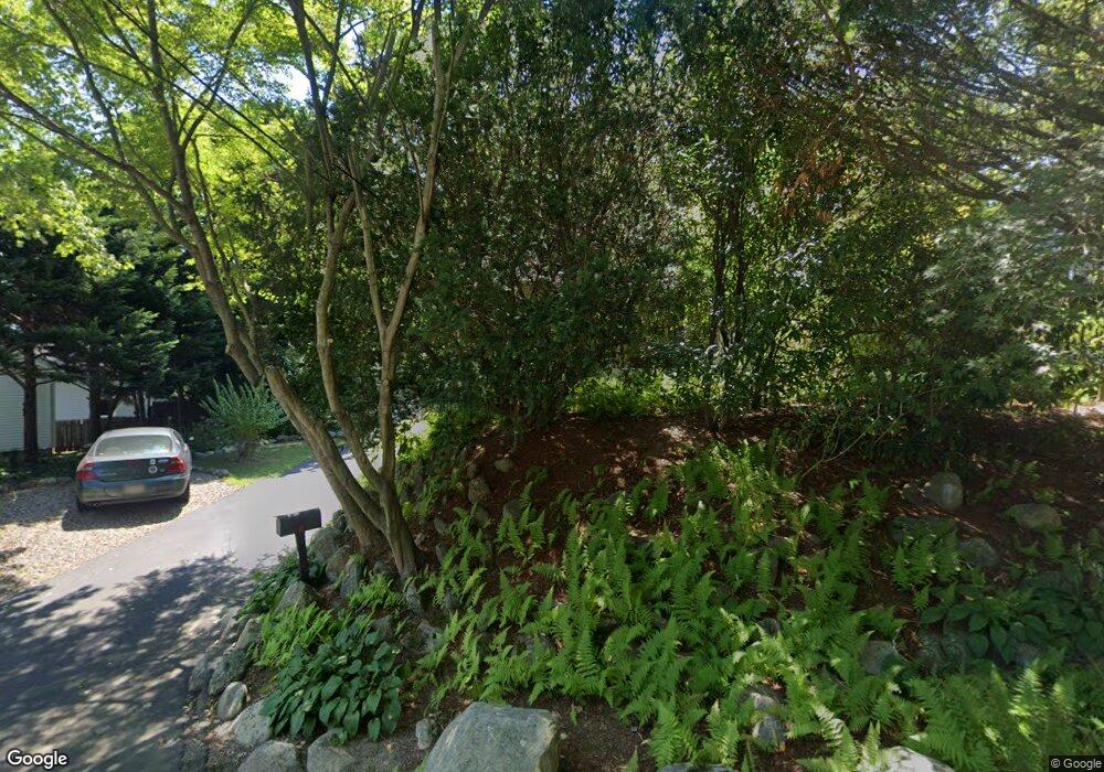 51 Roslyn Dr, Glen Head, NY 11545 - photo 1