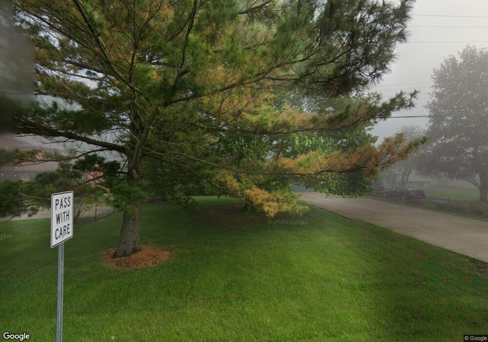 2052 W Reid Rd, Flint, MI 48507 - photo 1