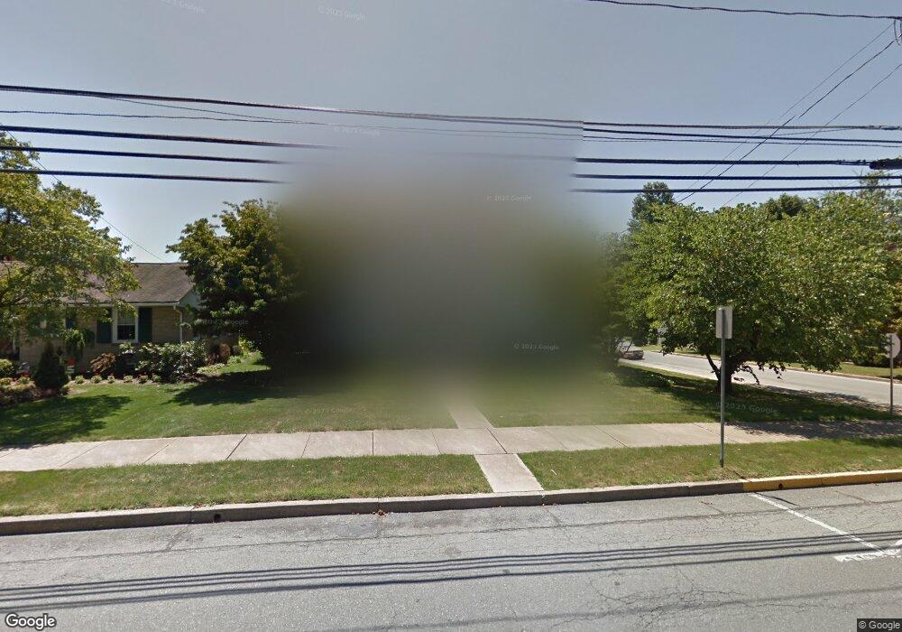 450 W High St, Womelsdorf, PA 19567 - photo 1